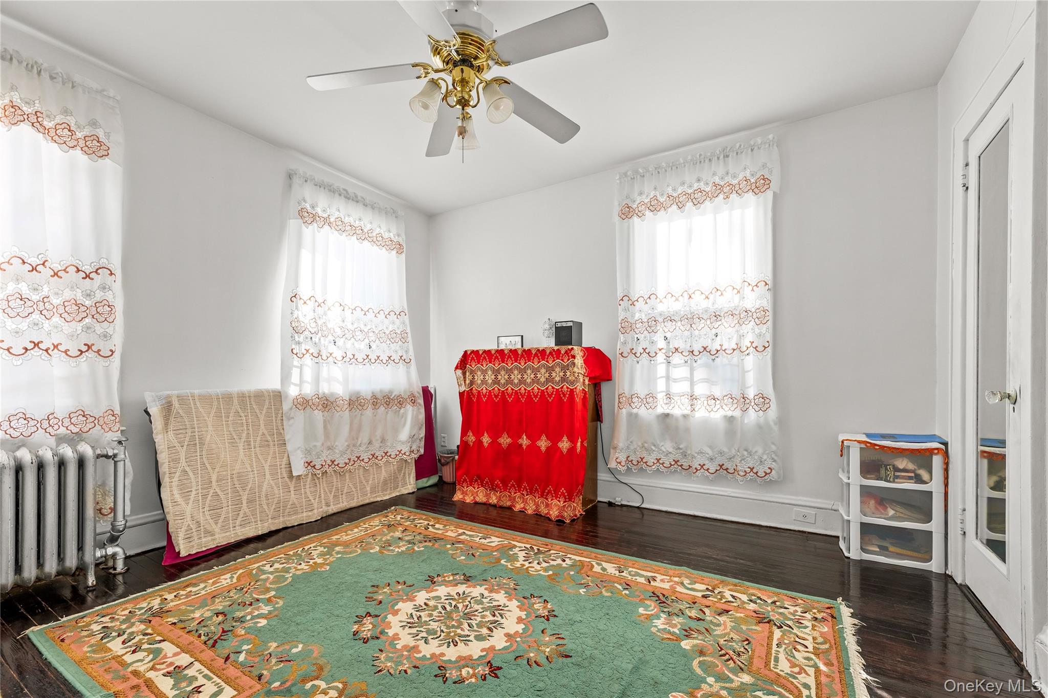 #6 photo, 19512 McLaughlin Avenue, Hollis , NY 11423