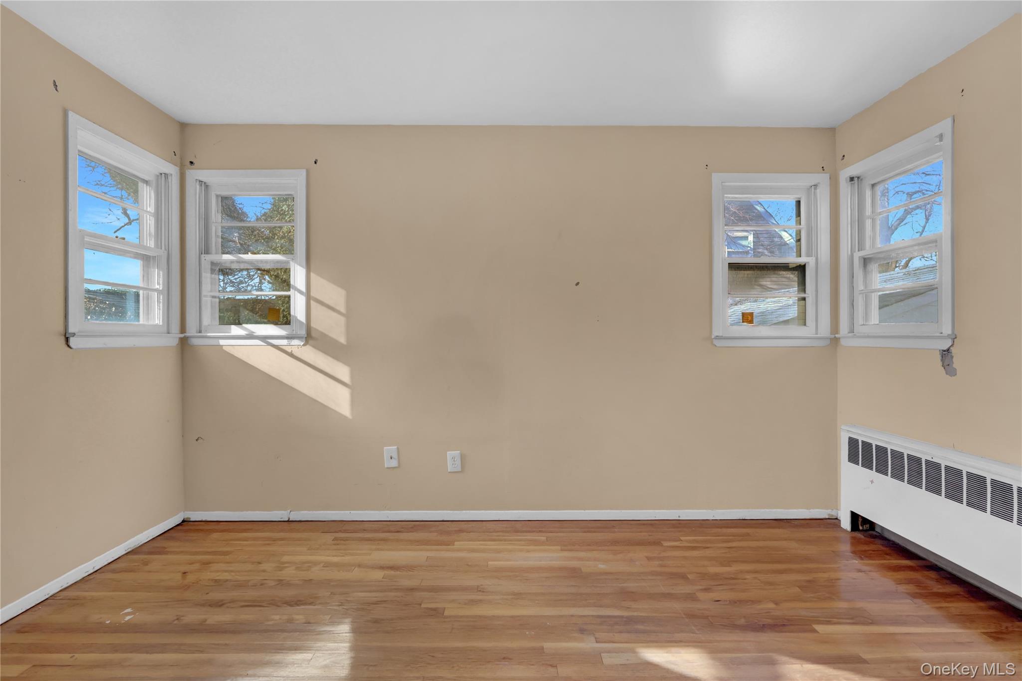 #15 photo, 140 Arlington Avenue, Valley Stream , NY 11580