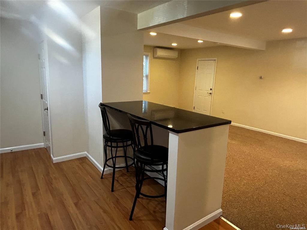 #4 photo, 148 Hillside Avenue, Manhasset , NY 11030