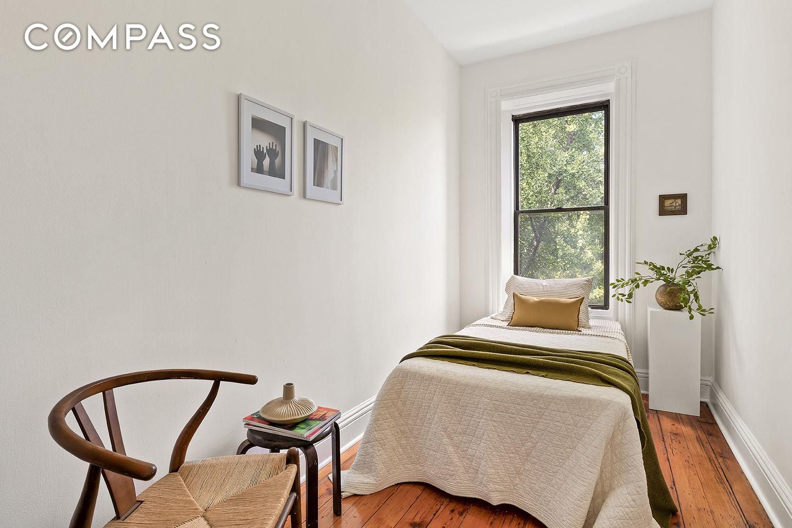 #5 photo, 140 Halsey Street, Bedford-Stuyvesant , NY 11216