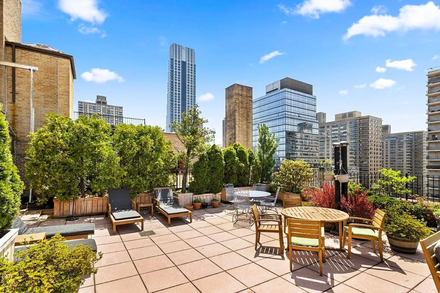 #12 photo, New York City, Lincoln Square , NY 10023