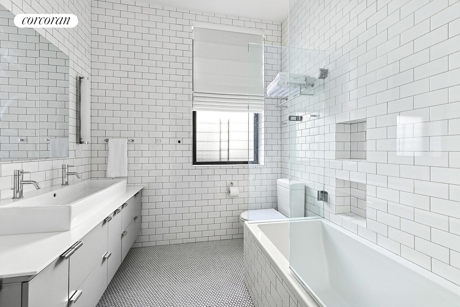 #12 photo, 250 W 82ND Street, Upper West Side , NY 10024