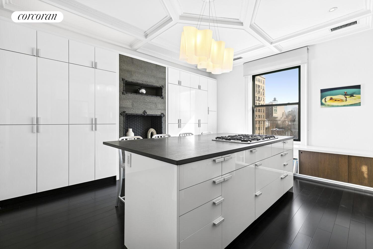 #4 photo, 250 W 82ND Street, Upper West Side , NY 10024