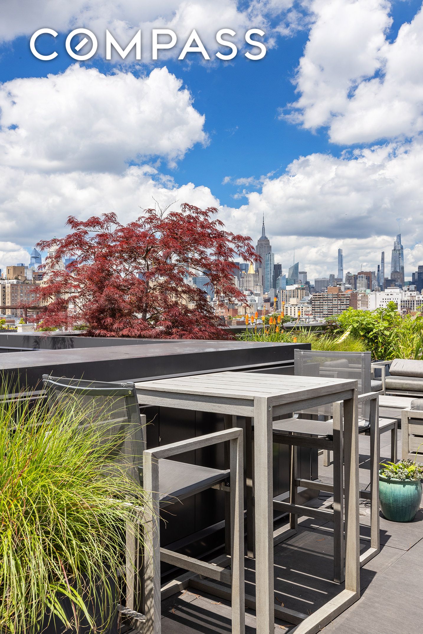 #10 photo, 100 Ave A, East Village , NY 10009