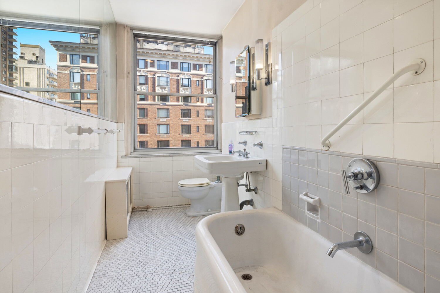 #12 photo, 1040 PARK Avenue, Carnegie Hill , NY 10028