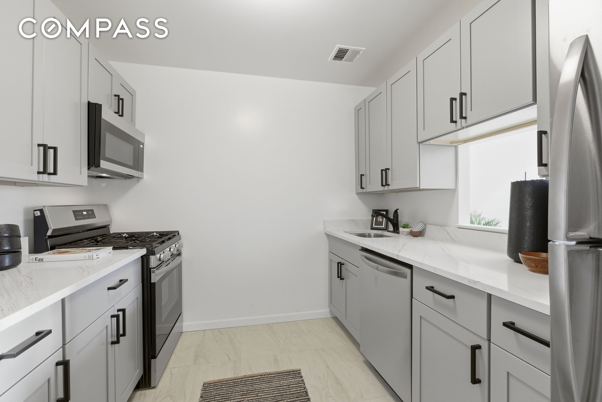 #6 photo, 20 E 126th Street, Harlem , NY 10035