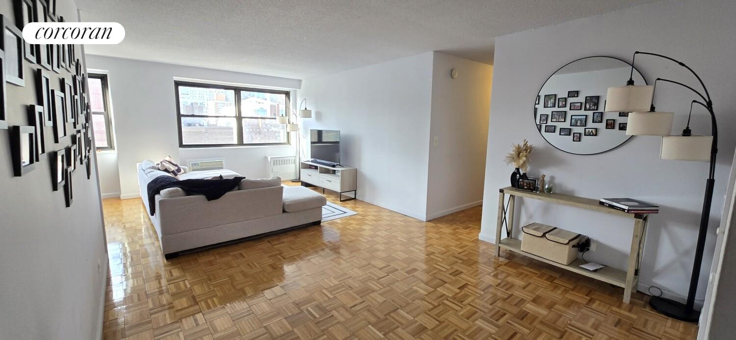 #4 photo, New York City, Kips Bay , NY 10010