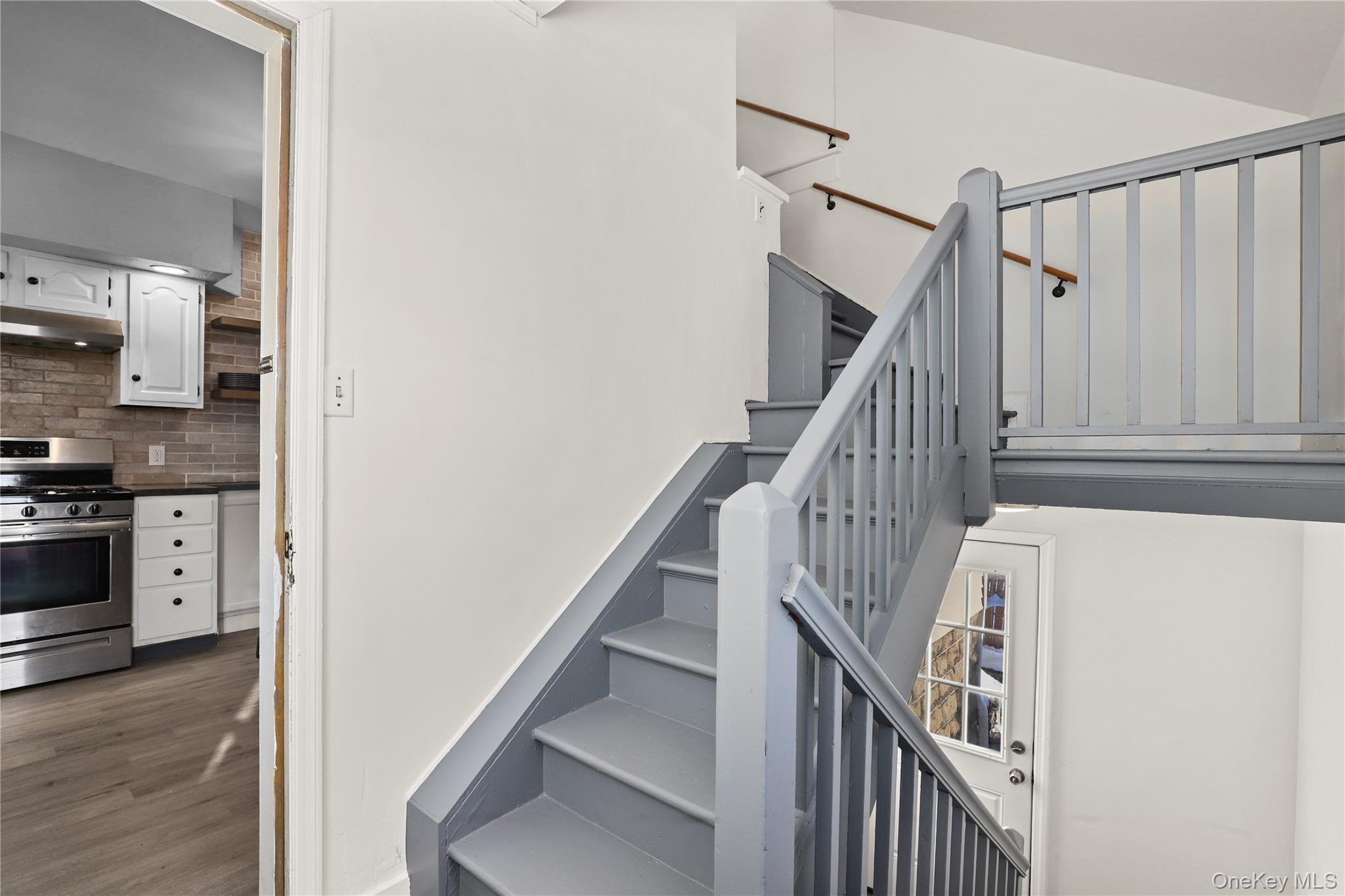 #10 photo, 81 N Washington Avenue, White Plains , NY 10603