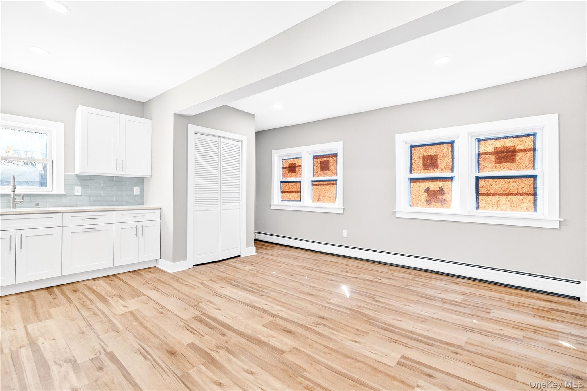 #6 photo, 4 E Railroad Avenue, West Haverstraw , NY 10993