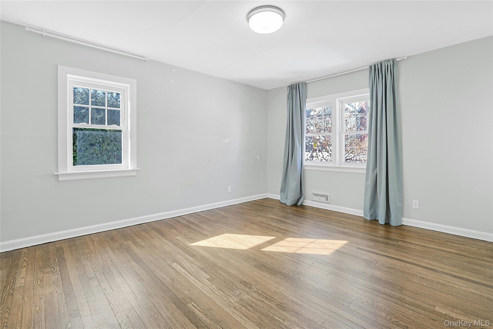 #14 photo, 136 Johnson Road, Scarsdale , NY 10583