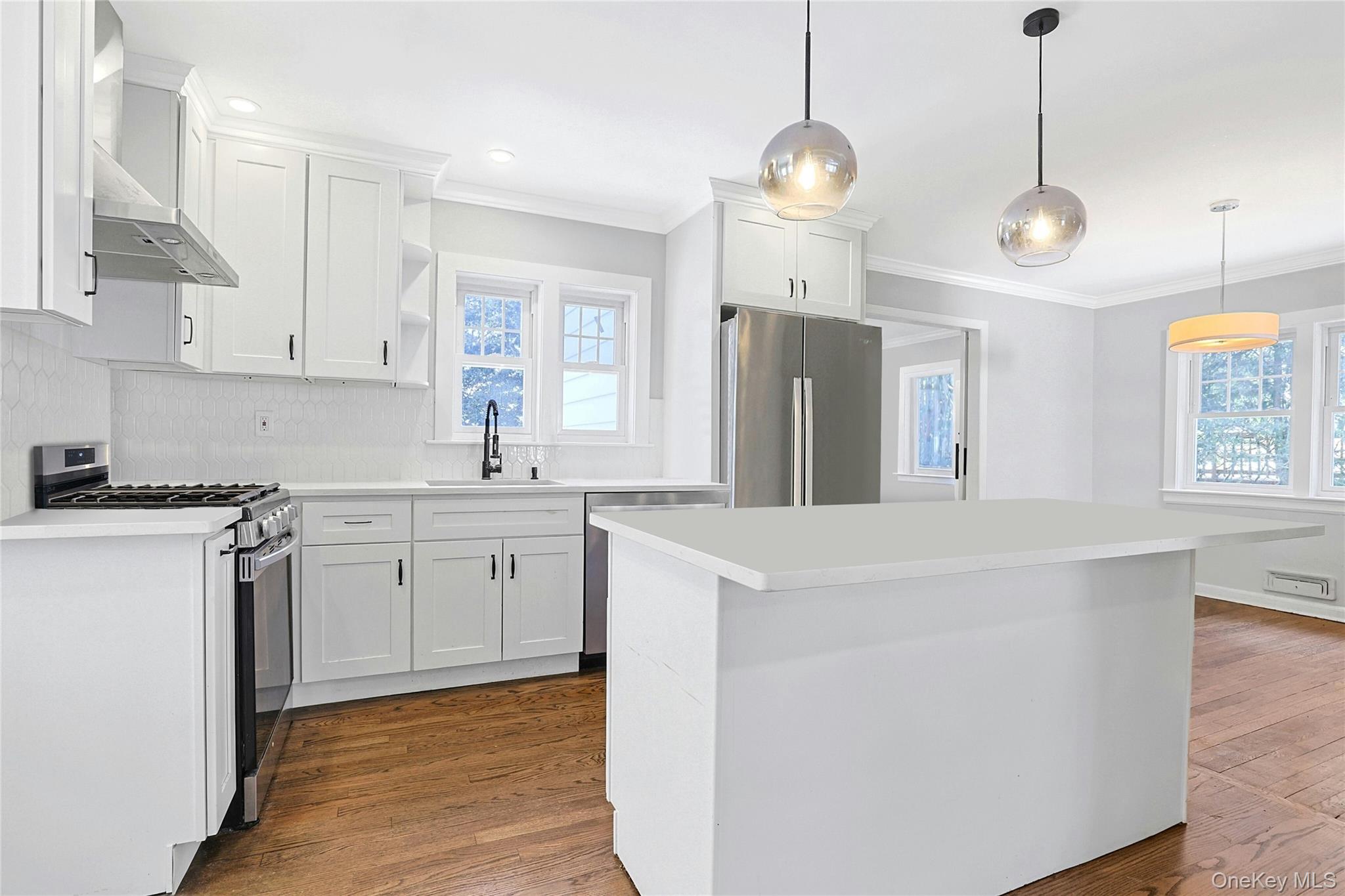 #8 photo, 136 Johnson Road, Scarsdale , NY 10583