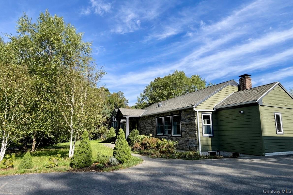 #1 photo, 95 Lakeview Avenue, Kingston , NY 12401