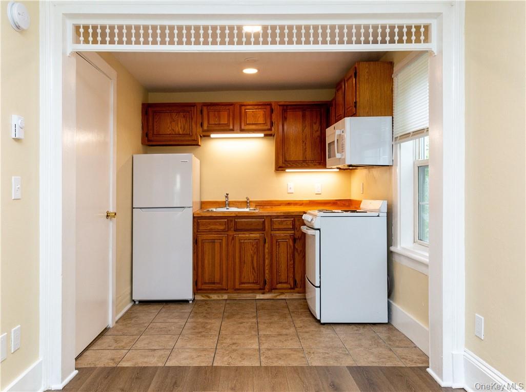 #9 photo, 1083 Route 311, Patterson , NY 12563