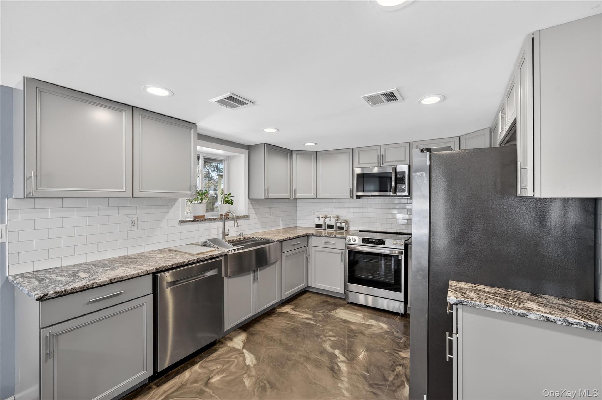 #17 photo, 3 Ben Lomond Drive, Middletown , NY 10941