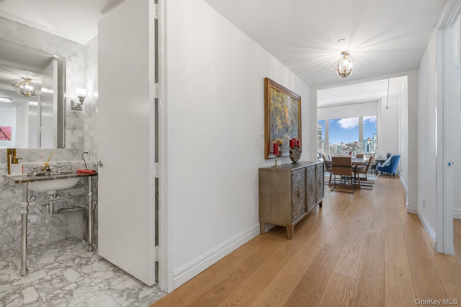 #2 photo, 401 E 60th Street, 曼哈顿 中城东区 New York (Manhattan) , NY 10022