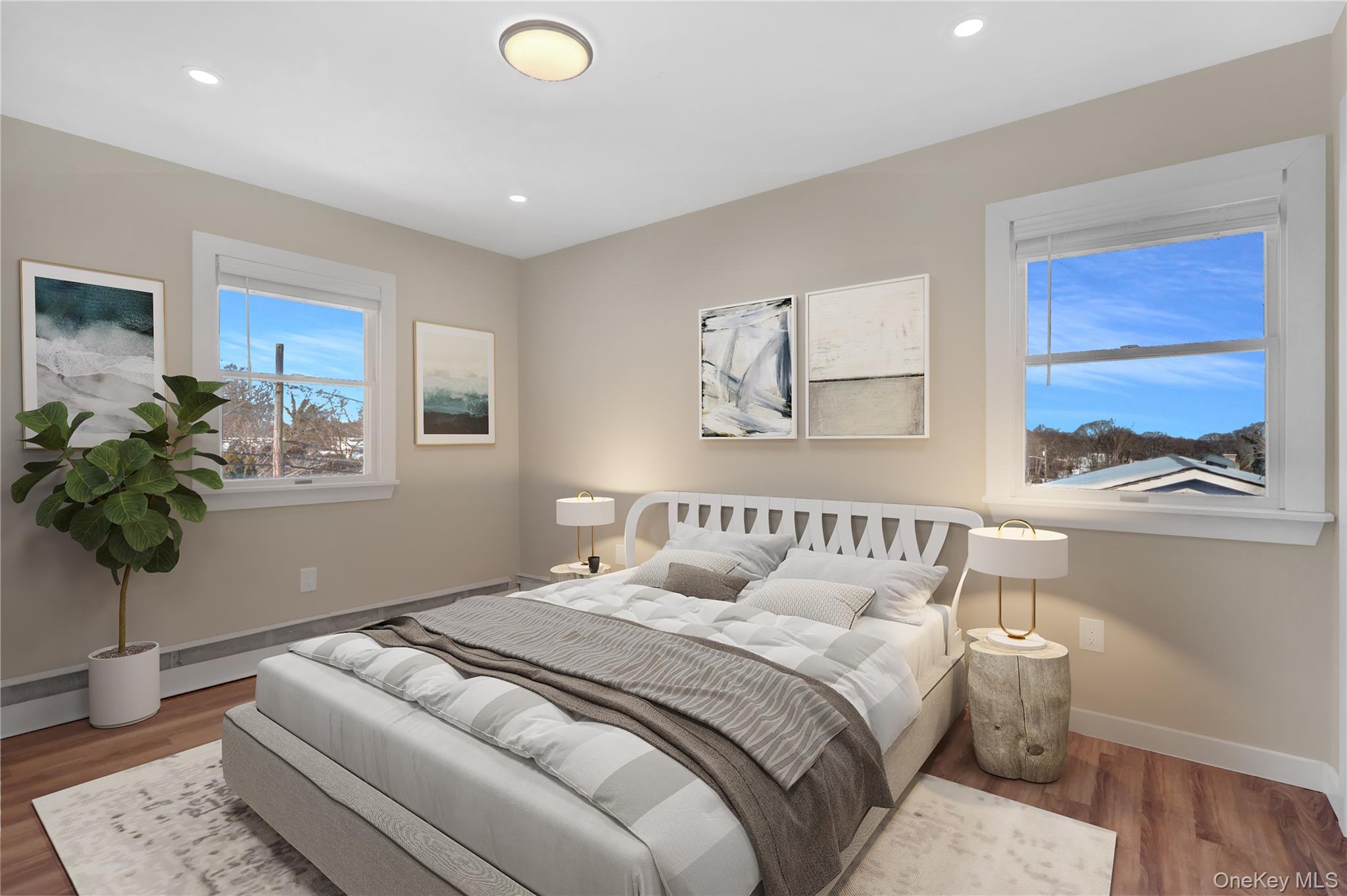 #16 photo, 293 Avenue B, Ronkonkoma , NY 11779