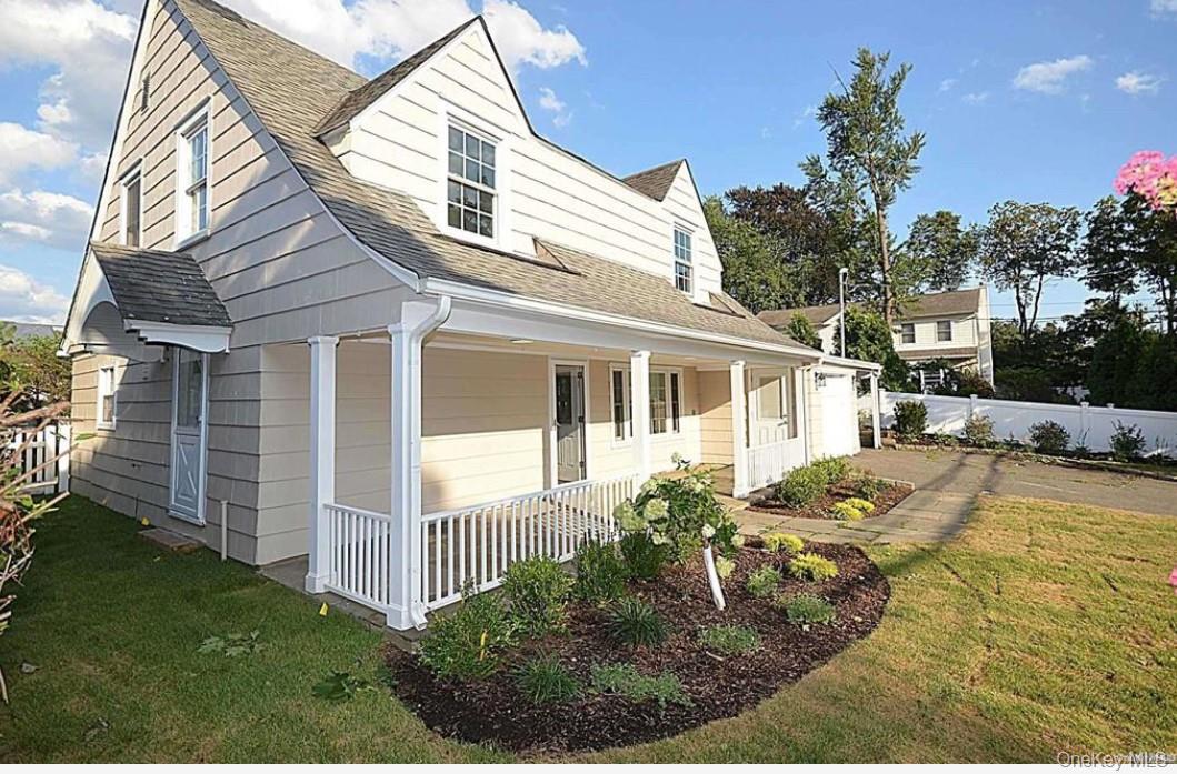 #3 photo, 4 Addison Lane, Greenvale , NY 11548