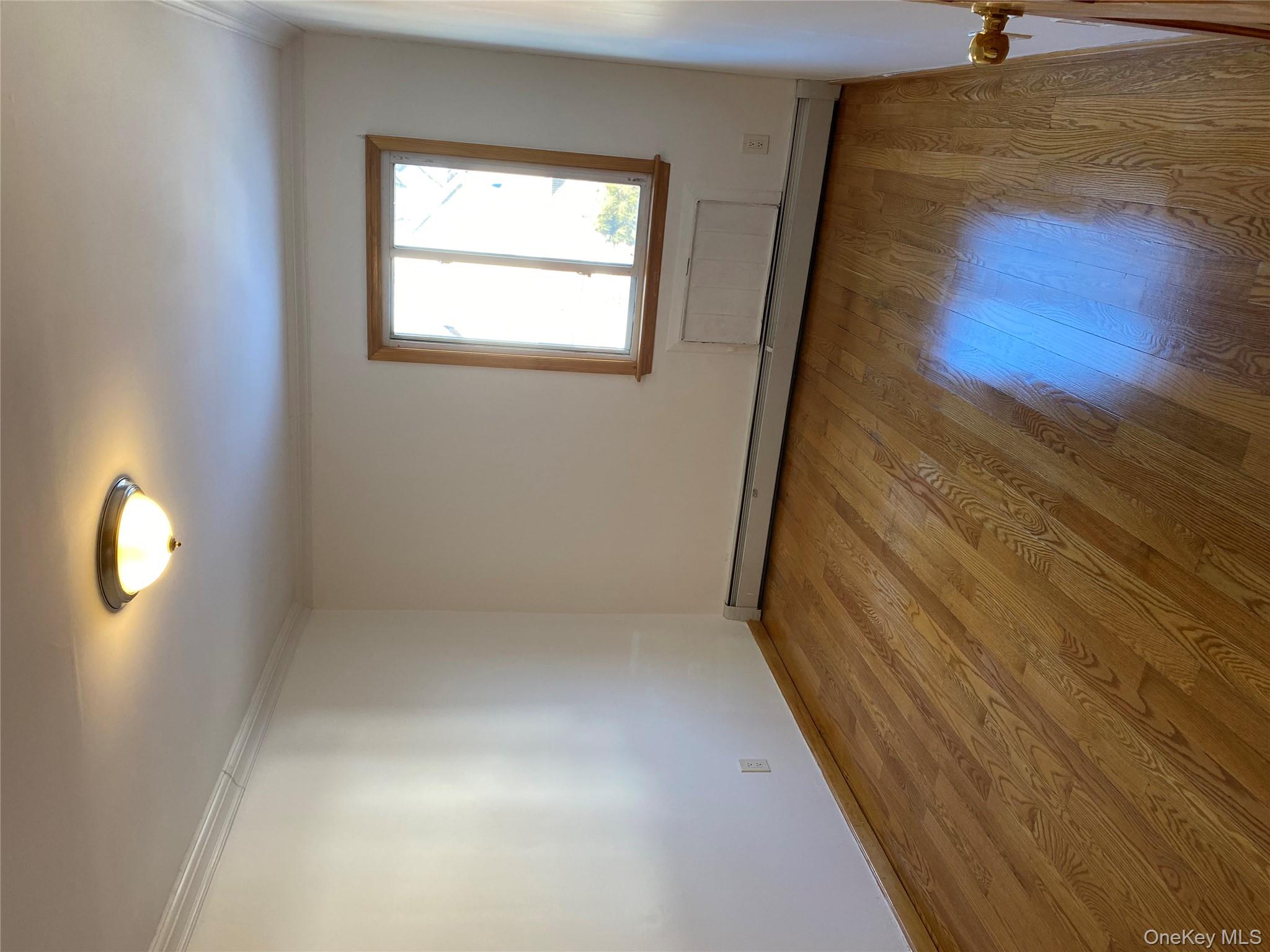 #5 photo, 14541 Willets Point Boulevard, Whitestone , NY 11357