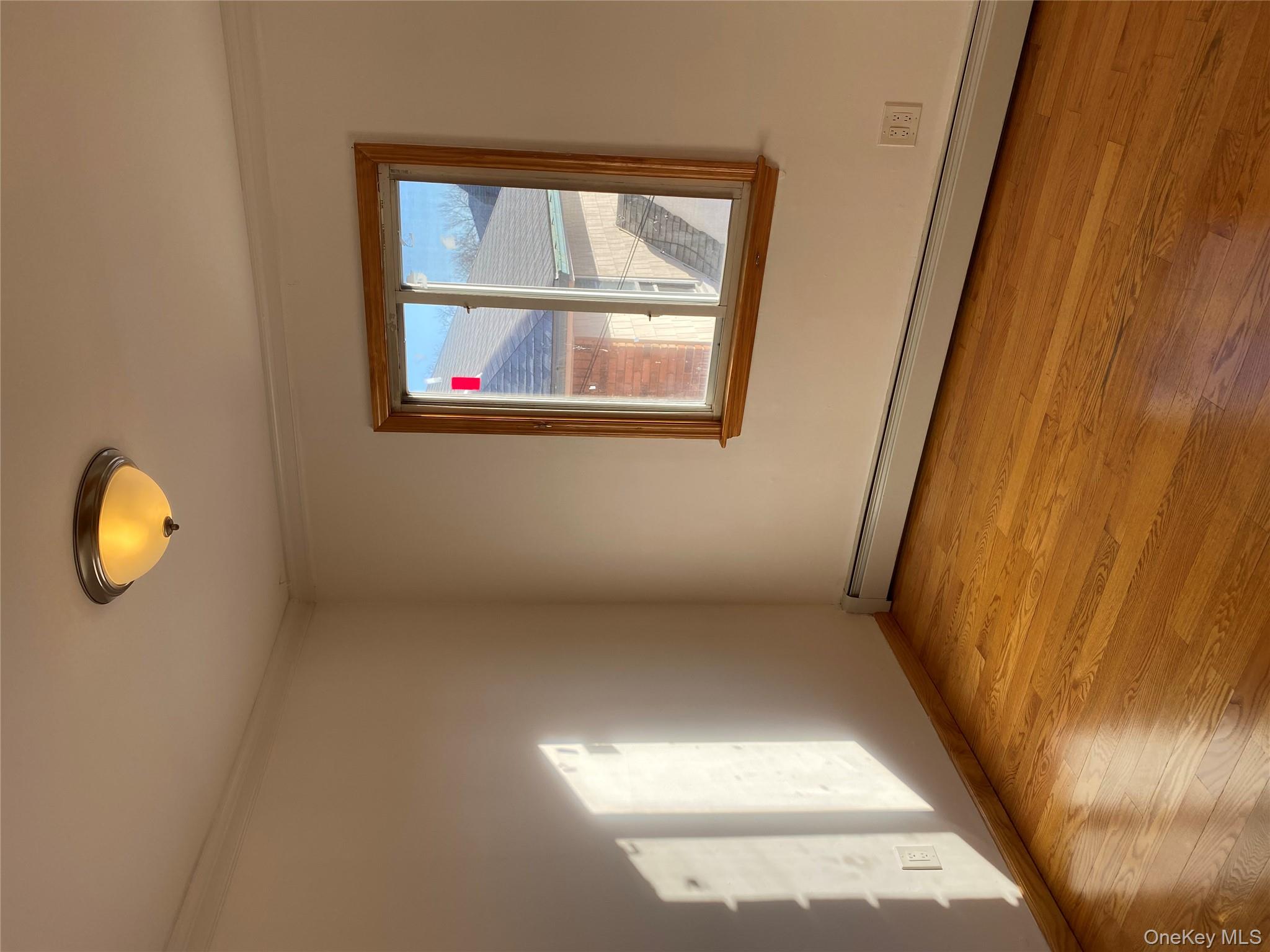 #6 photo, 14541 Willets Point Boulevard, Whitestone , NY 11357