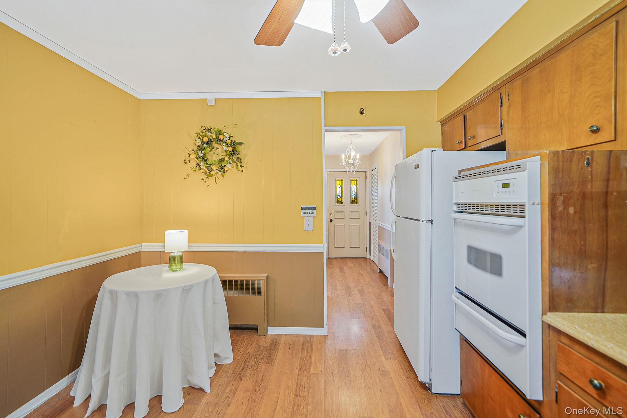 #14 photo, 2009 Newbridge Road, Bellmore , NY 11710