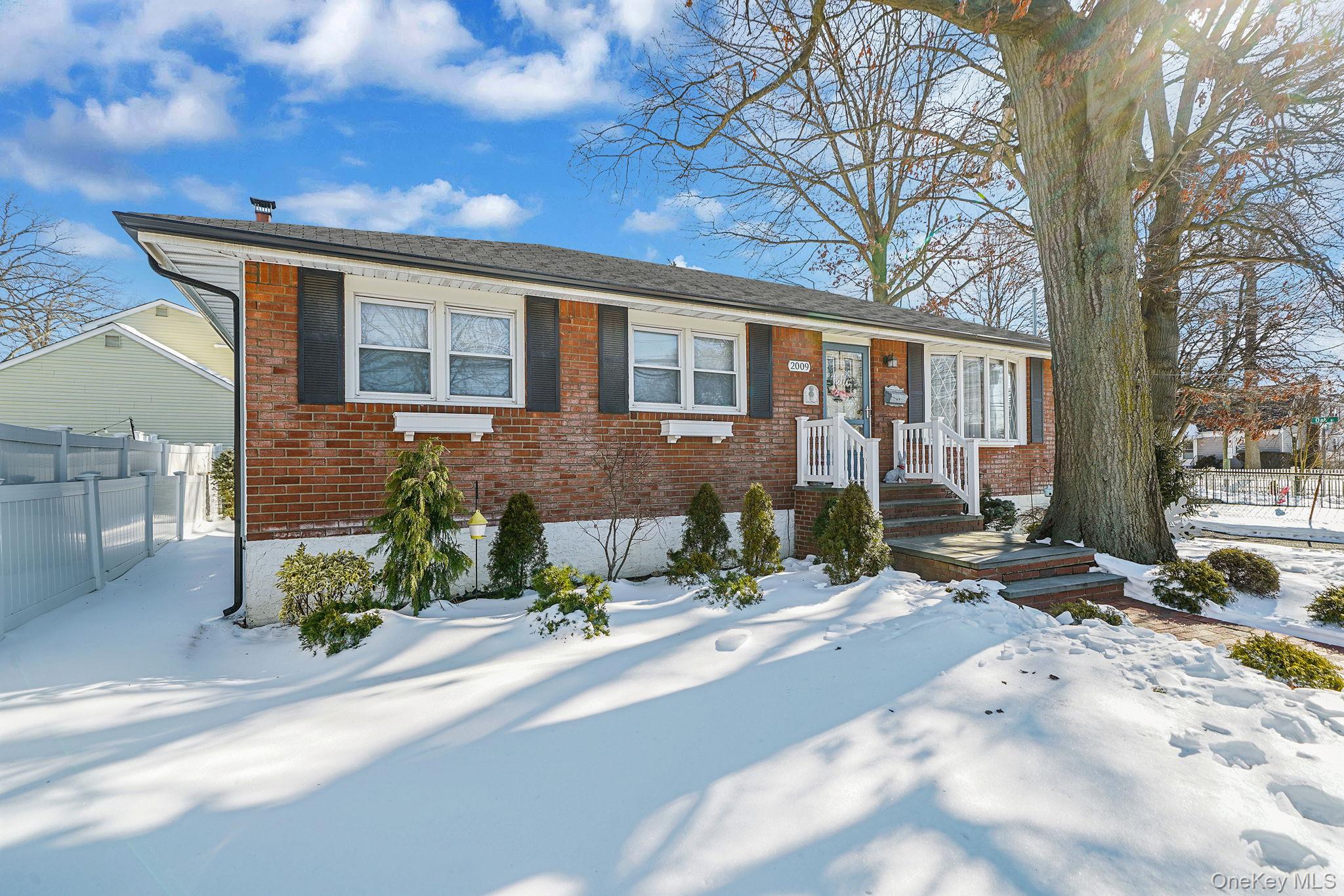 #2 photo, 2009 Newbridge Road, Bellmore , NY 11710