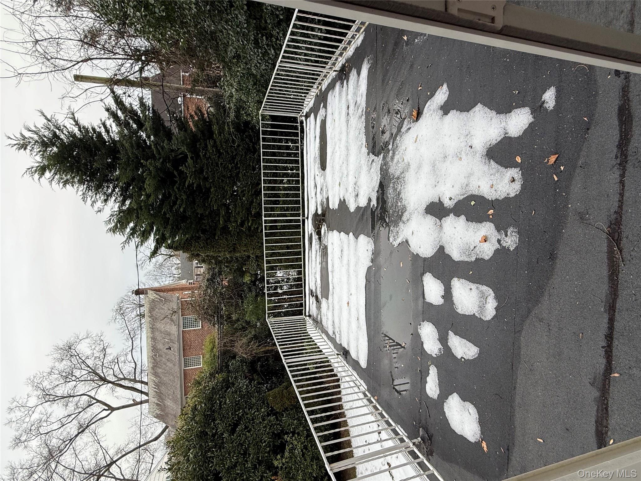 #16 photo, 64 Maple Drive, Great Neck , NY 11021