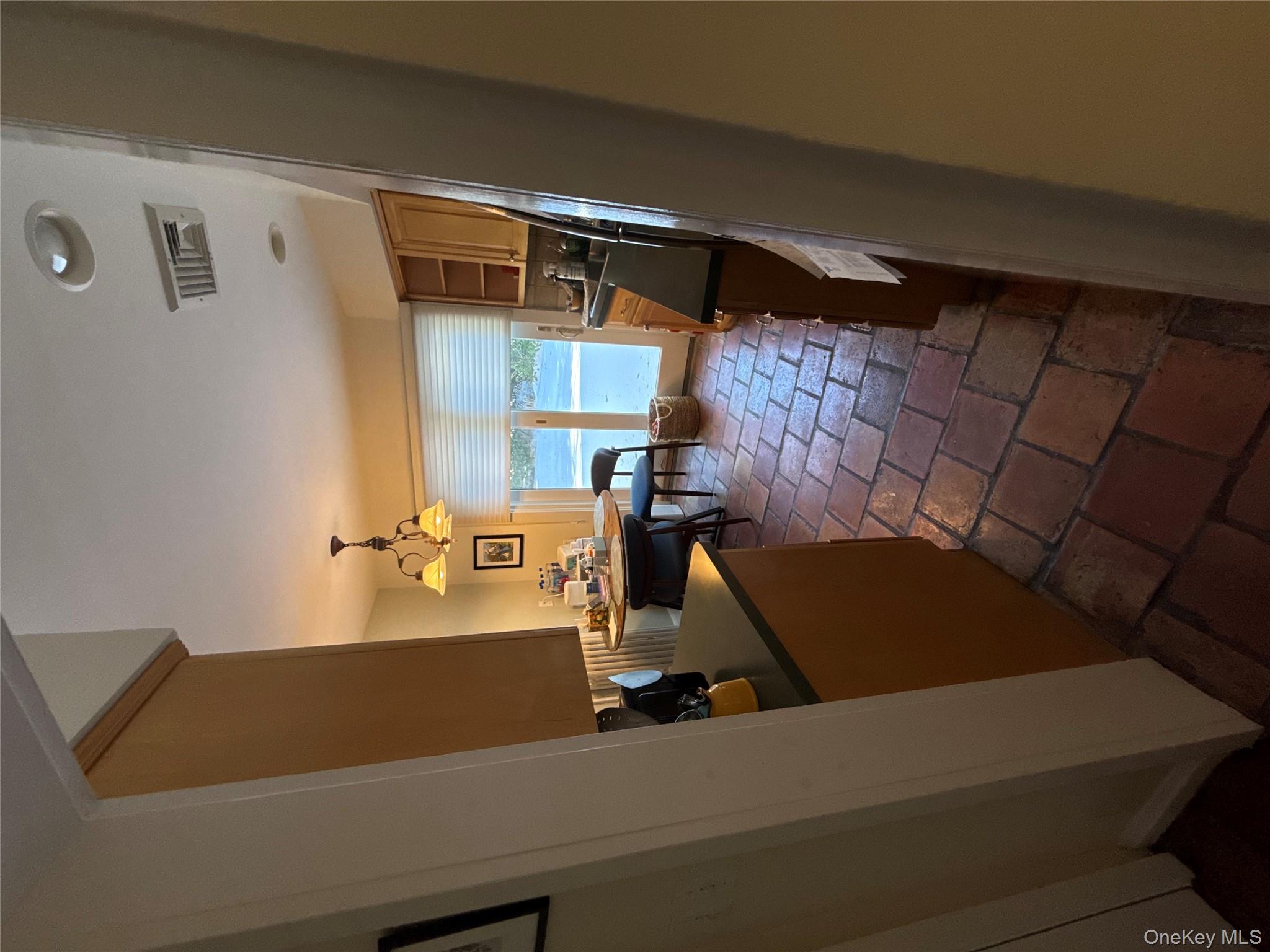 #7 photo, 64 Maple Drive, Great Neck , NY 11021