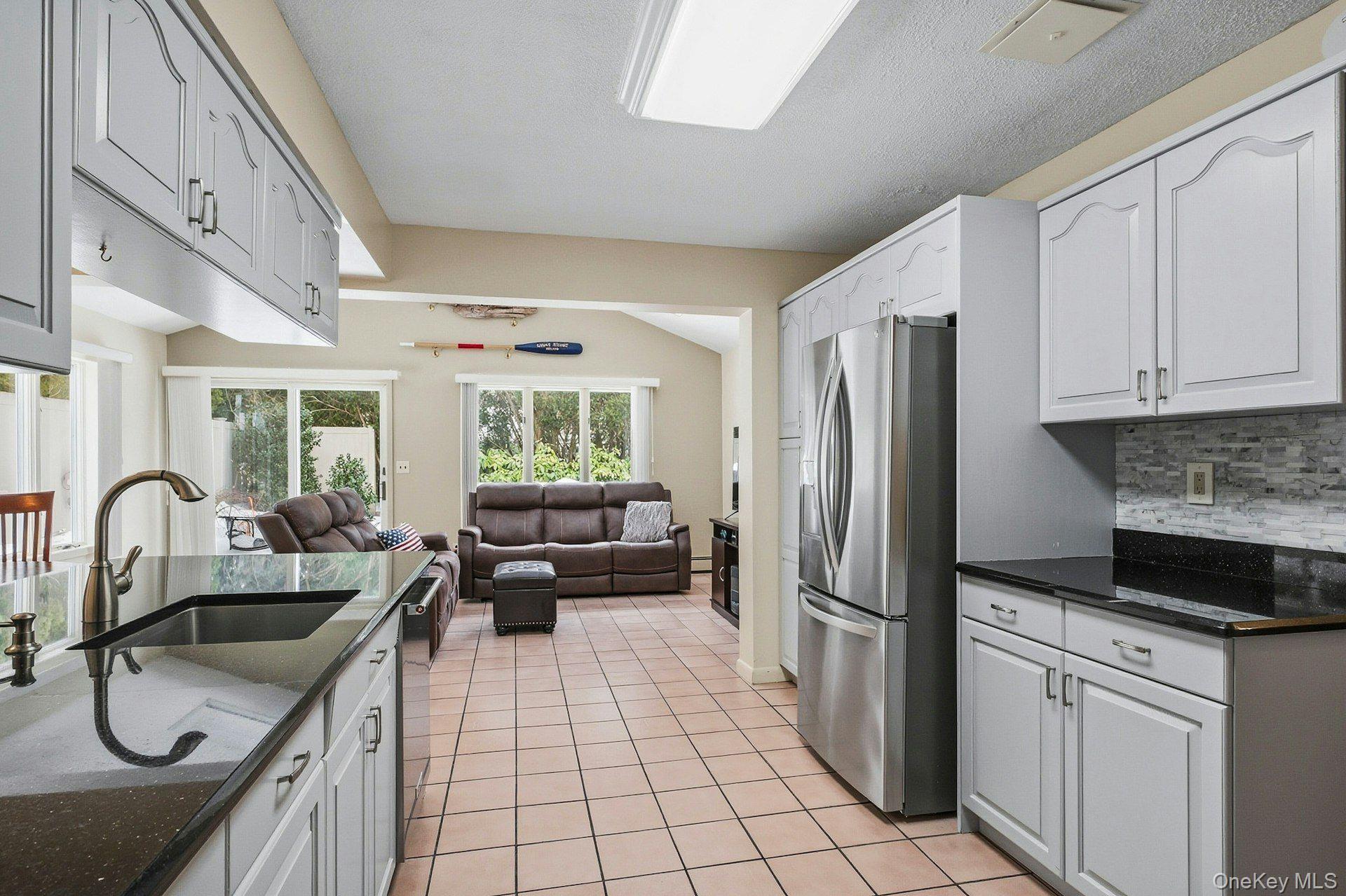 #16 photo, 2 Forester Court, Northport , NY 11768