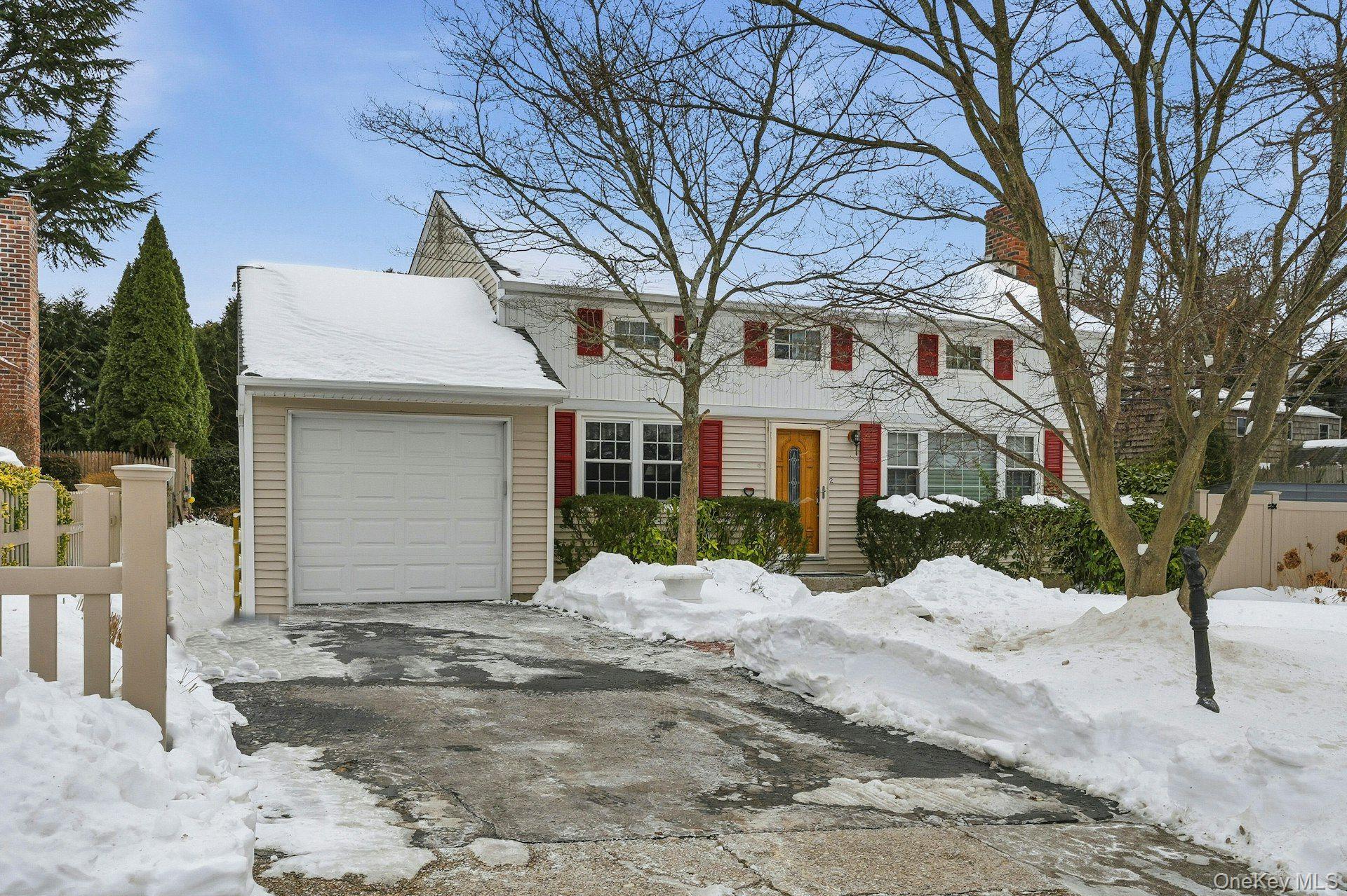 #2 photo, 2 Forester Court, Northport , NY 11768