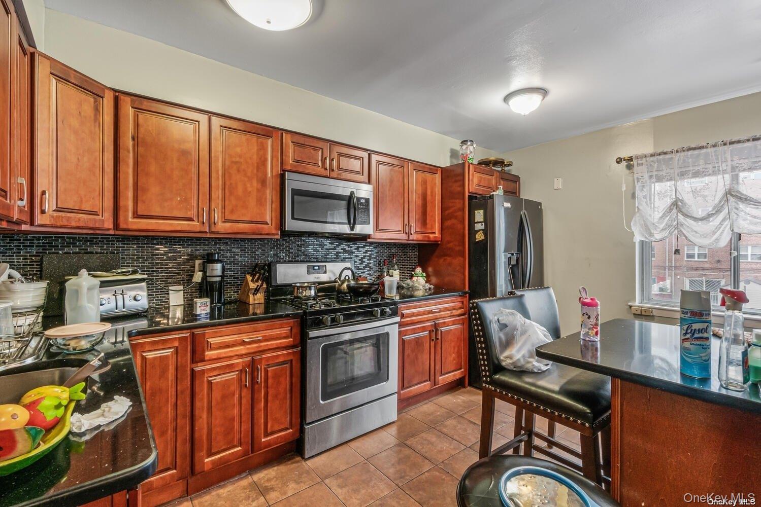 #6 photo, 942 Jerome Street, Brooklyn , NY 11207