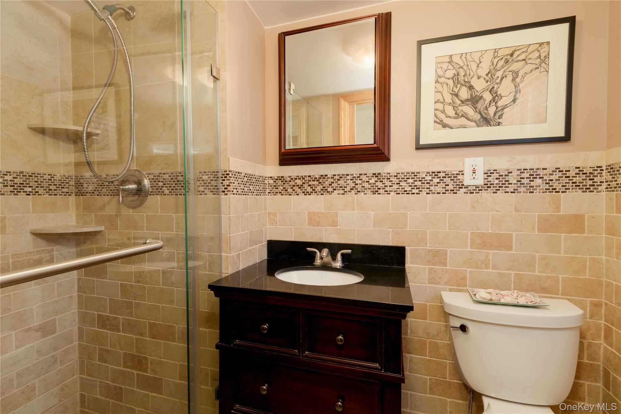 #17 photo, 61 Pine Drive, सफ़ोक काउंटी Nesconset , NY 11767