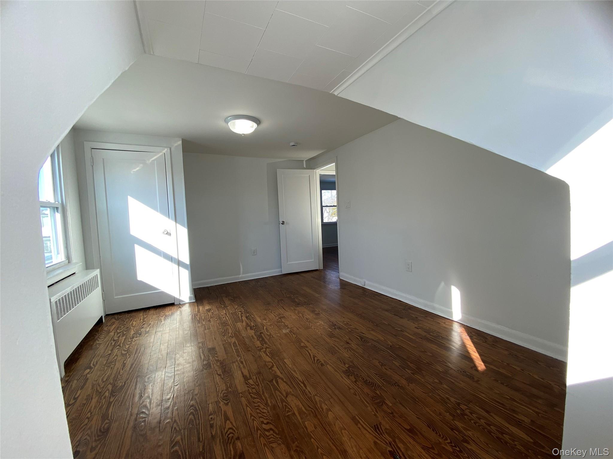 #14 photo, 216 Raff Avenue, Mineola , NY 11501