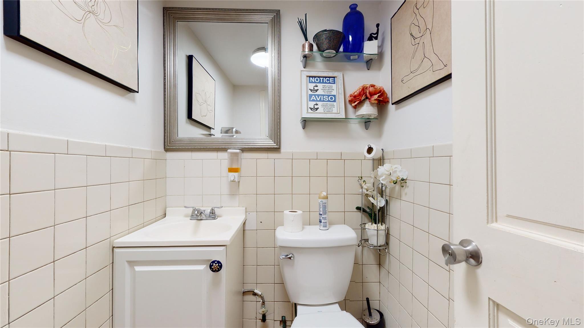 #8 photo, 166 W Park Avenue, Long Beach , NY 11561