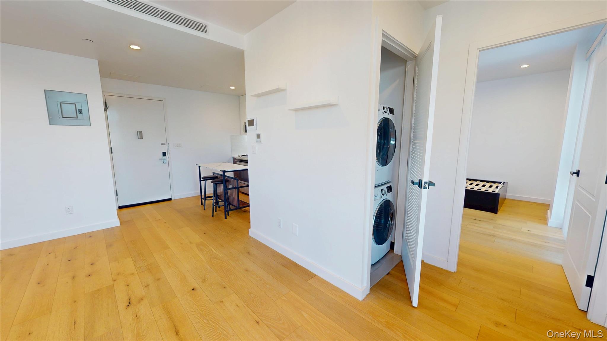 #9 photo, 97-29 64 Road, Rego Park , NY 11423