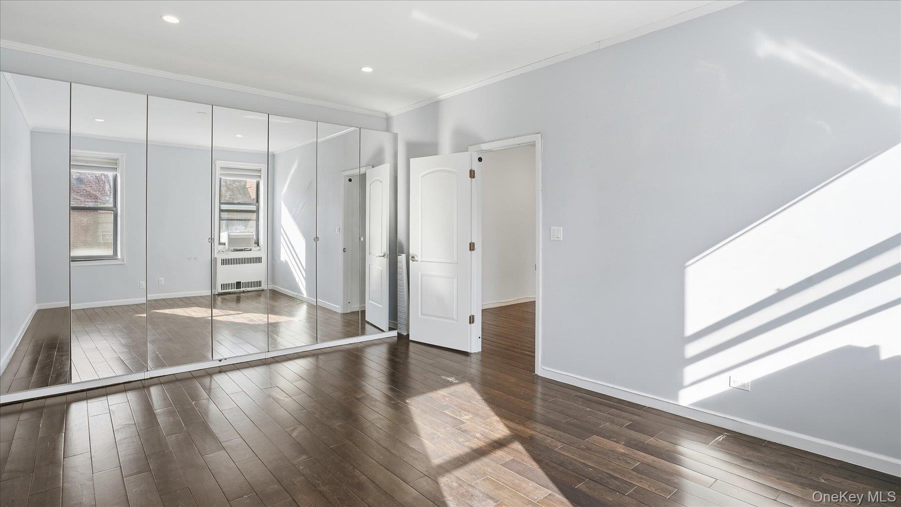 #13 photo, 21 Barstow Road, 长岛 Great Neck , NY 11021