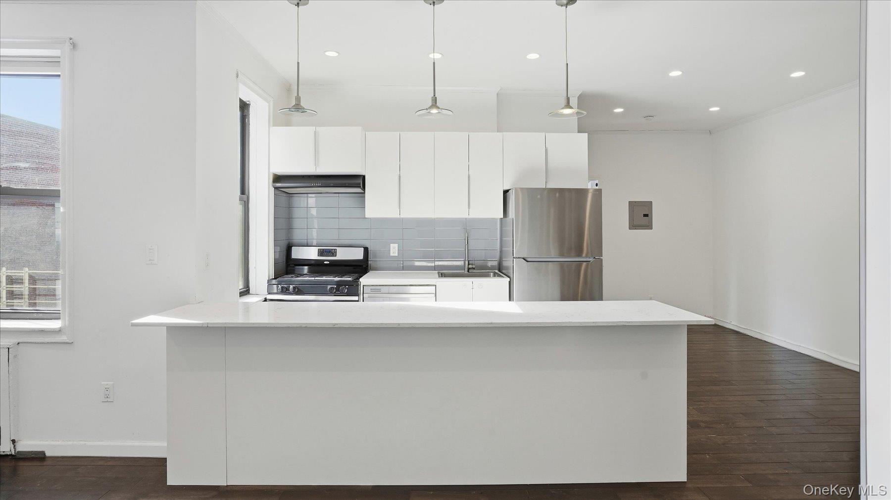 #4 photo, 21 Barstow Road, 长岛 Great Neck , NY 11021