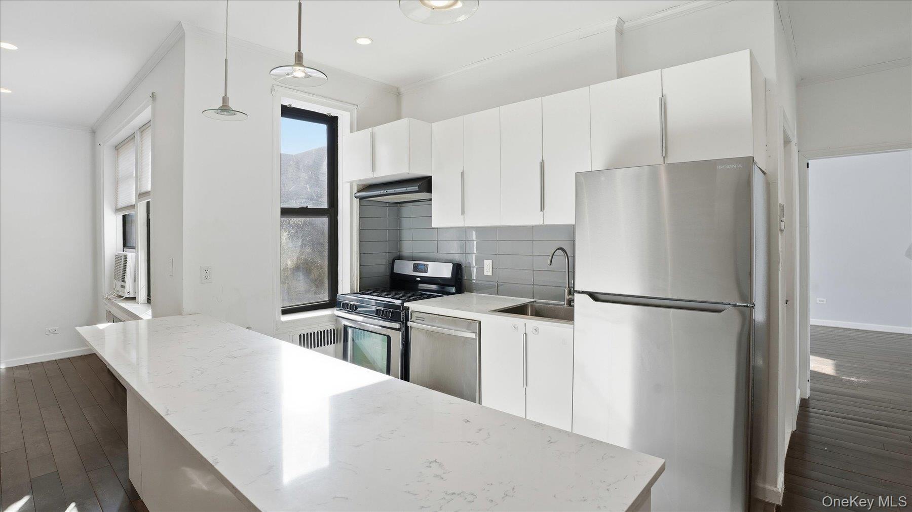 #5 photo, 21 Barstow Road, 长岛 Great Neck , NY 11021