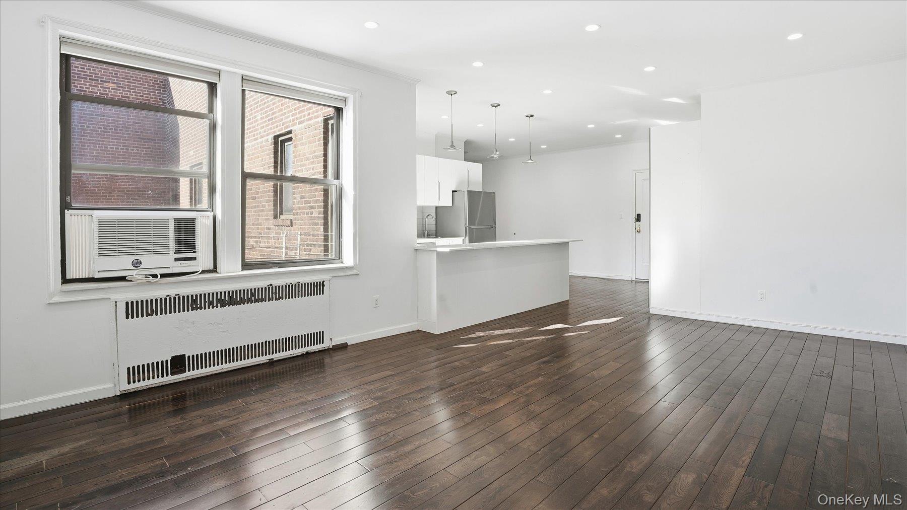 #9 photo, 21 Barstow Road, 长岛 Great Neck , NY 11021