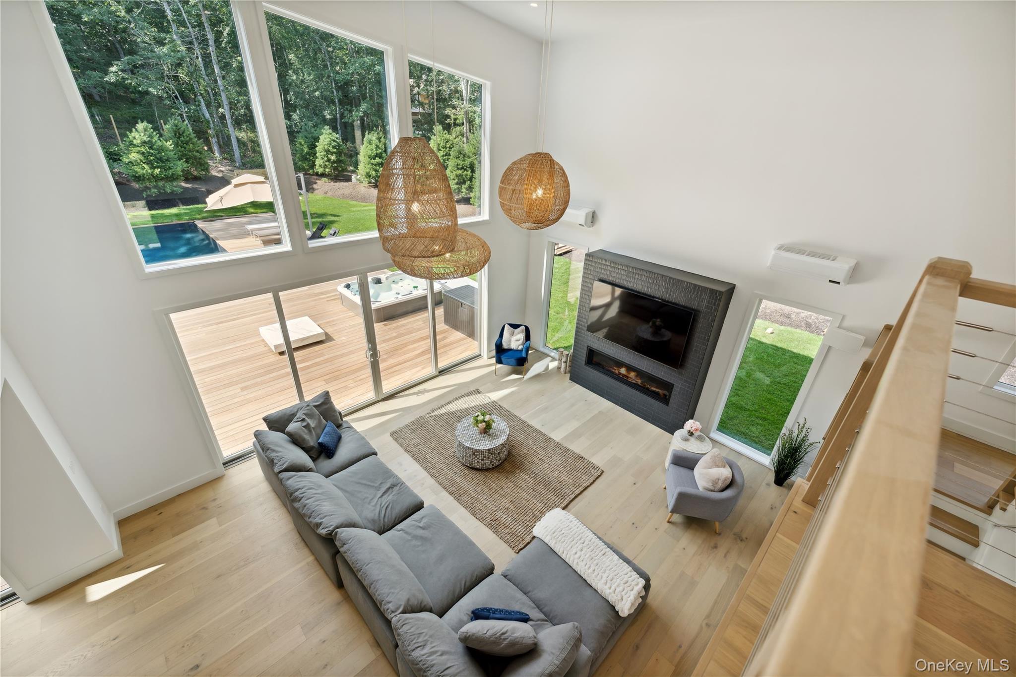 #5 photo, 19 Elm Lane, Montauk , NY 11954