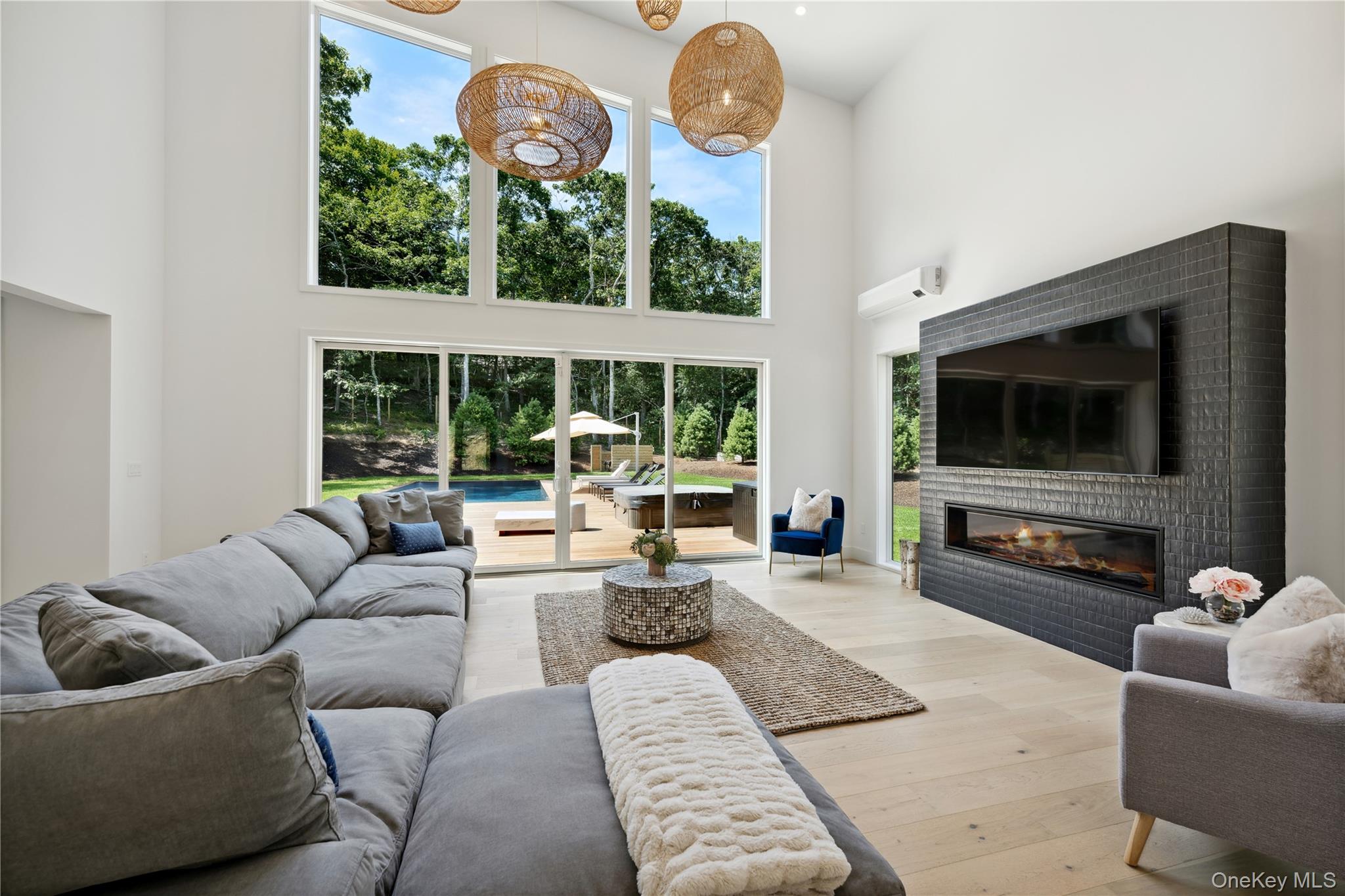 #6 photo, 19 Elm Lane, Montauk , NY 11954