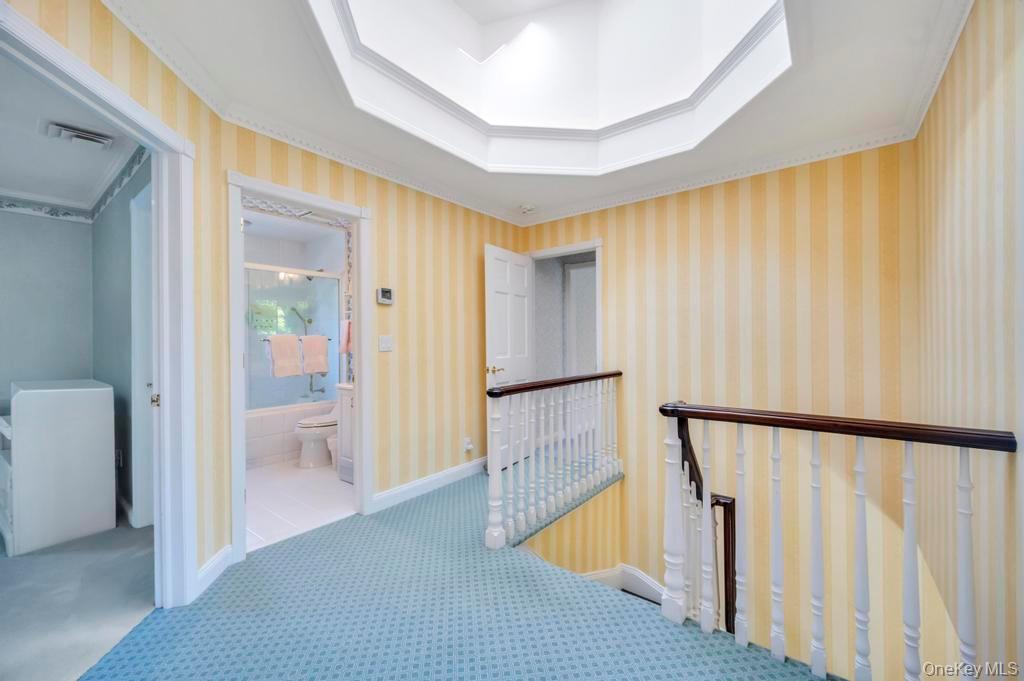 #18 photo, 22 Bayside Drive, Great Neck , NY 11023