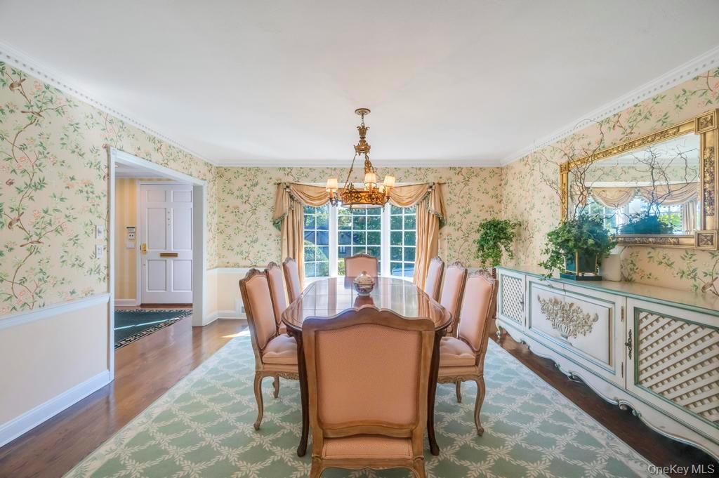 #9 photo, 22 Bayside Drive, Great Neck , NY 11023