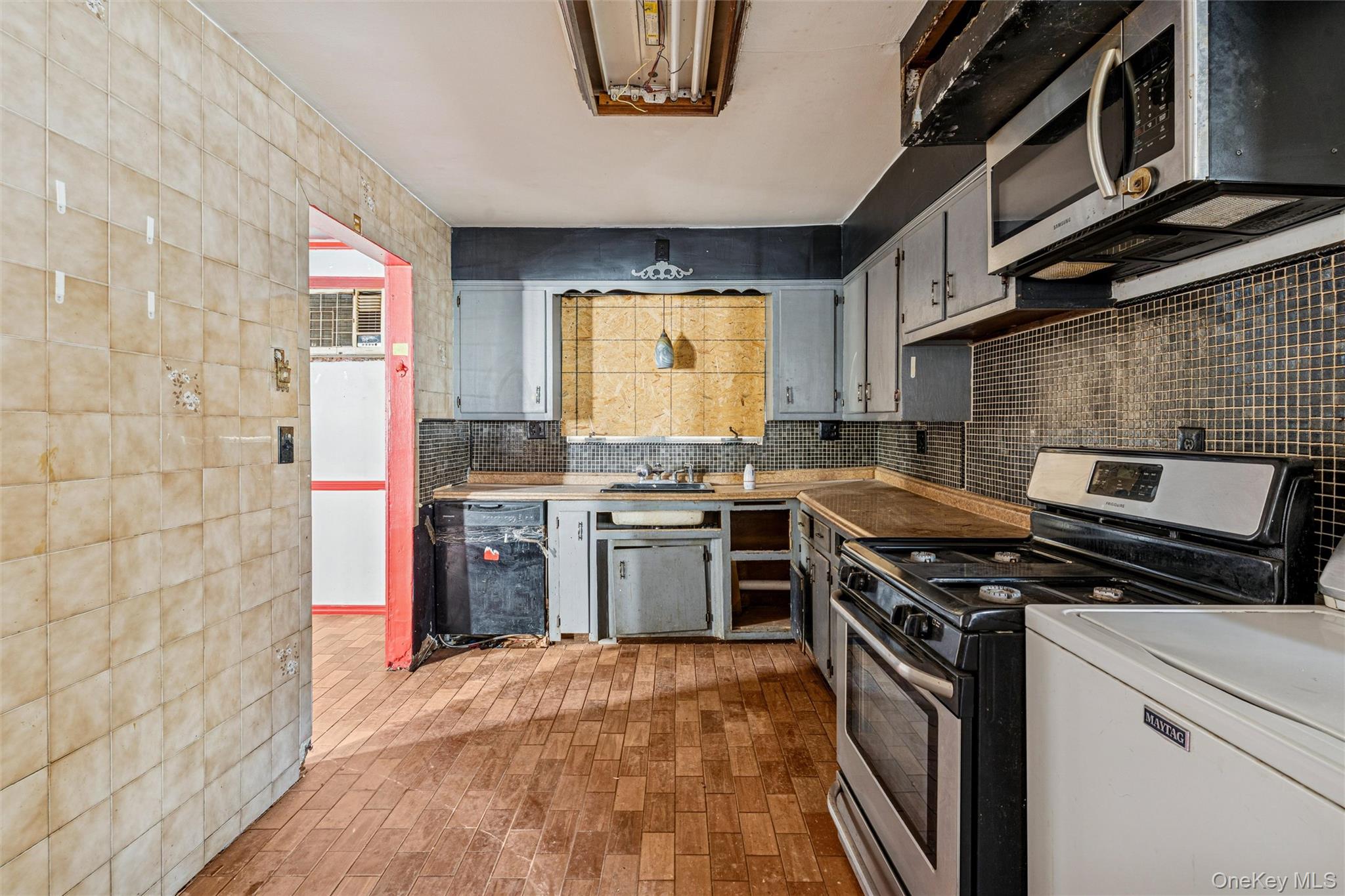 #10 photo, 22 Conger Street, Staten Island , NY 10305