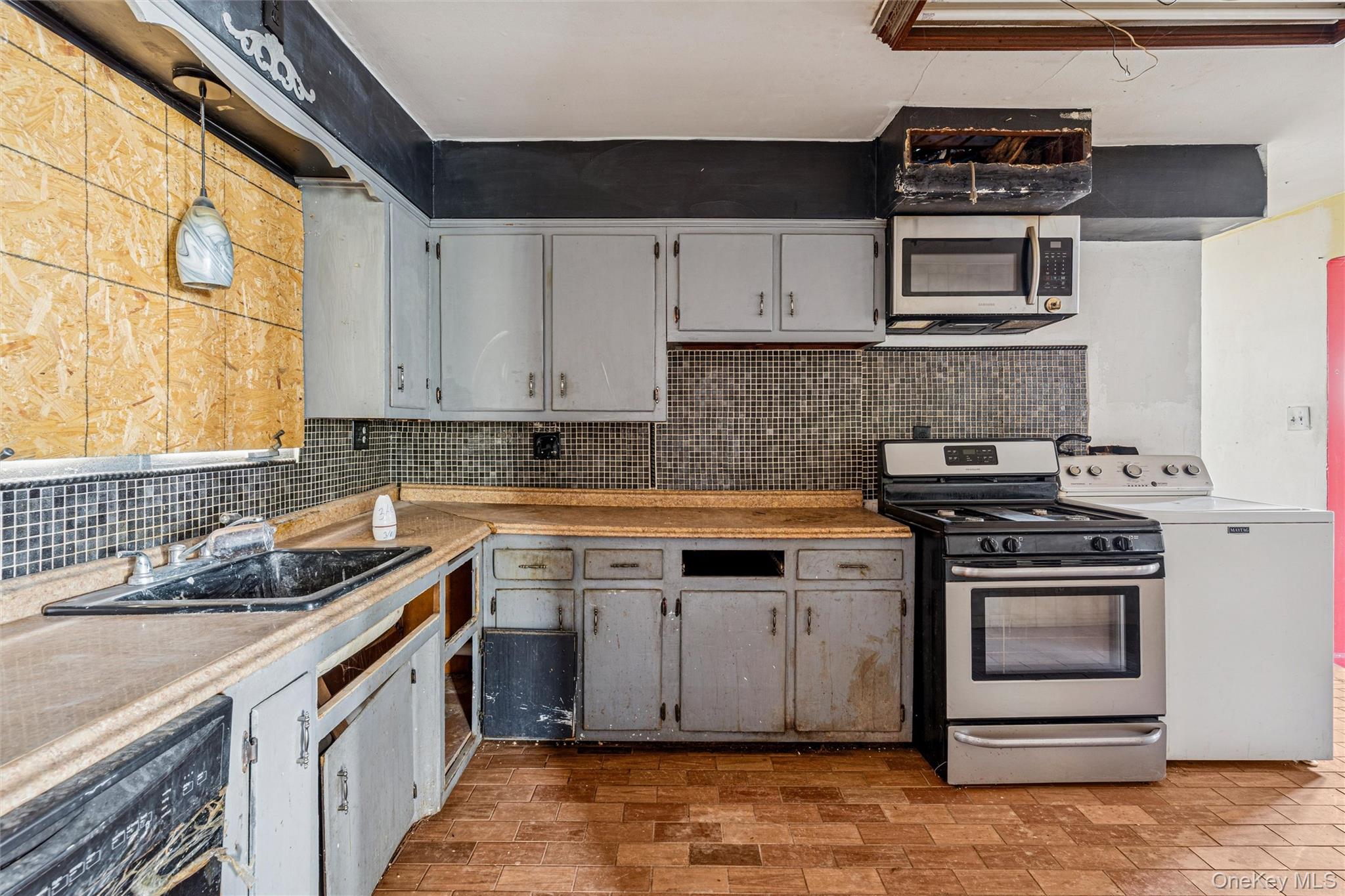 #11 photo, 22 Conger Street, Staten Island , NY 10305