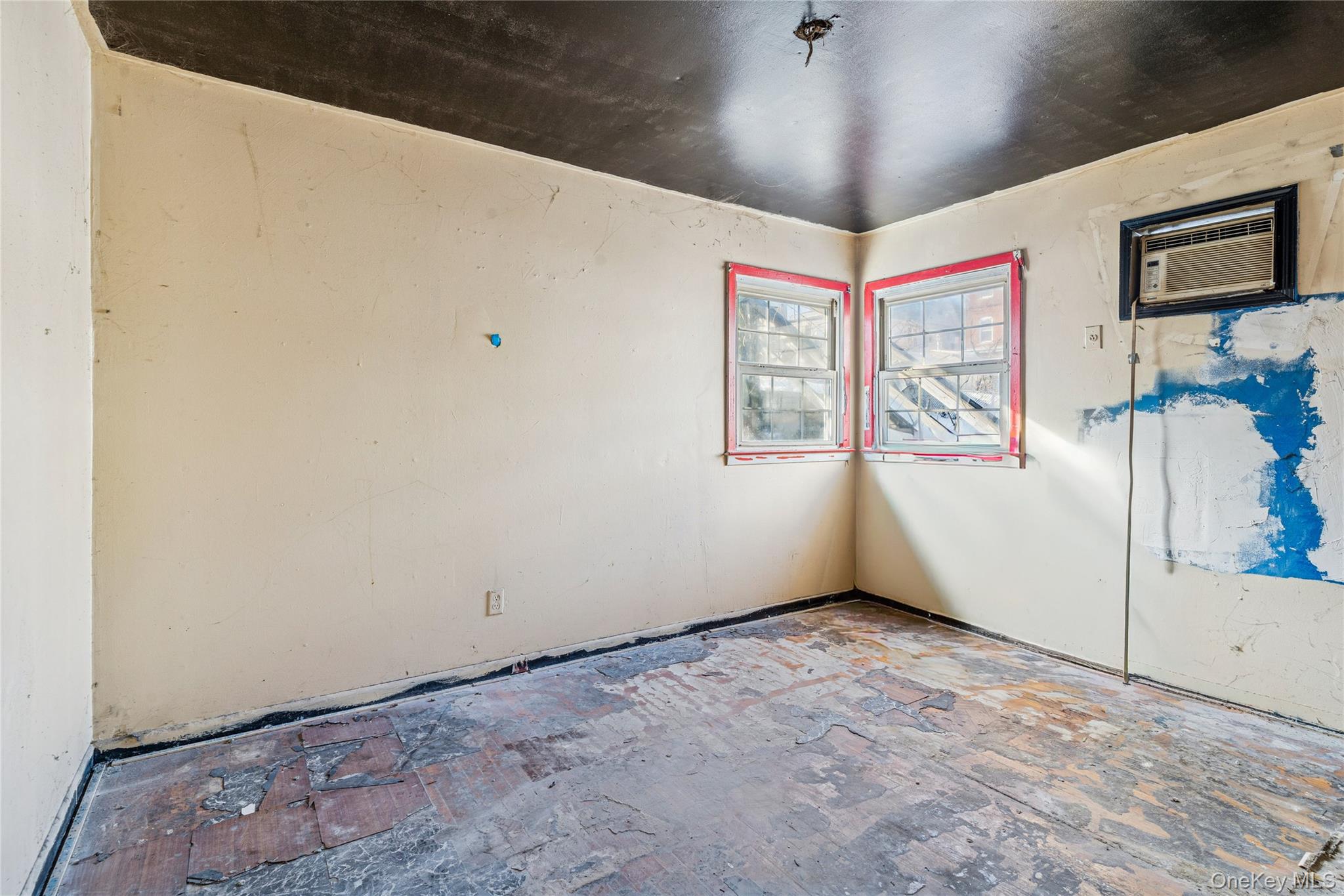 #14 photo, 22 Conger Street, Staten Island , NY 10305