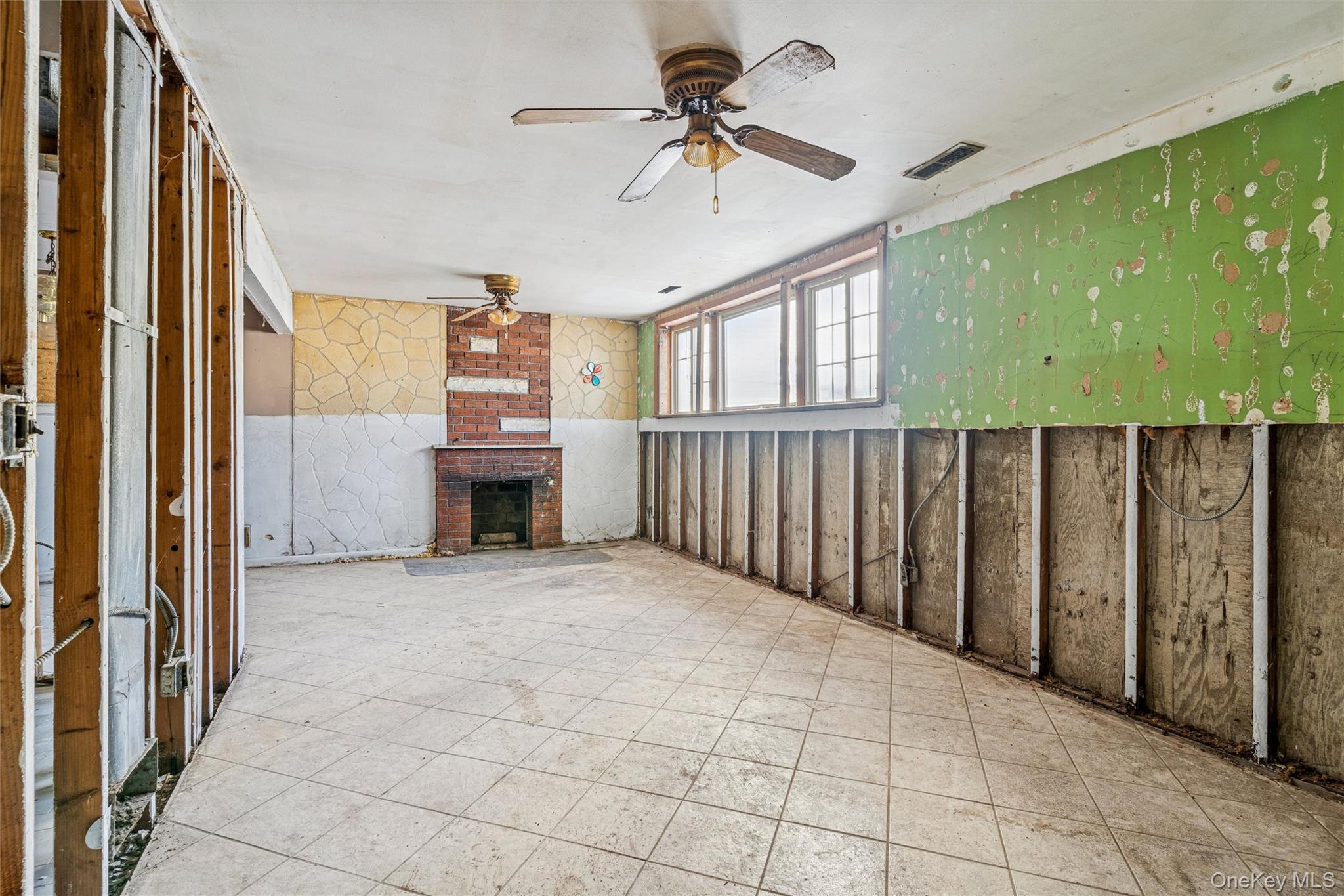 #19 photo, 22 Conger Street, Staten Island , NY 10305