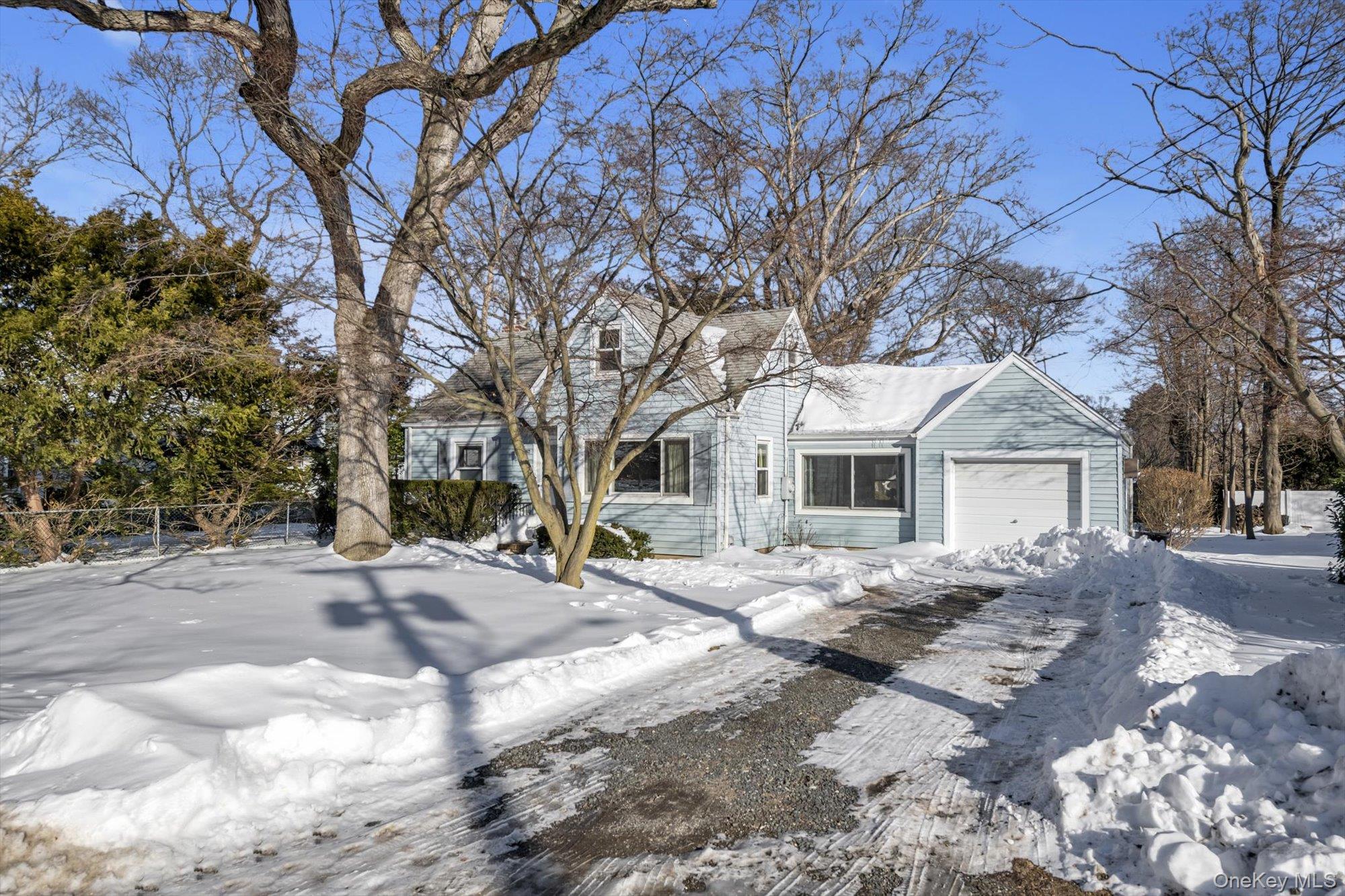 #19 photo, 76 Burt Avenue, Саффолк ‖ Northport , NY 11768