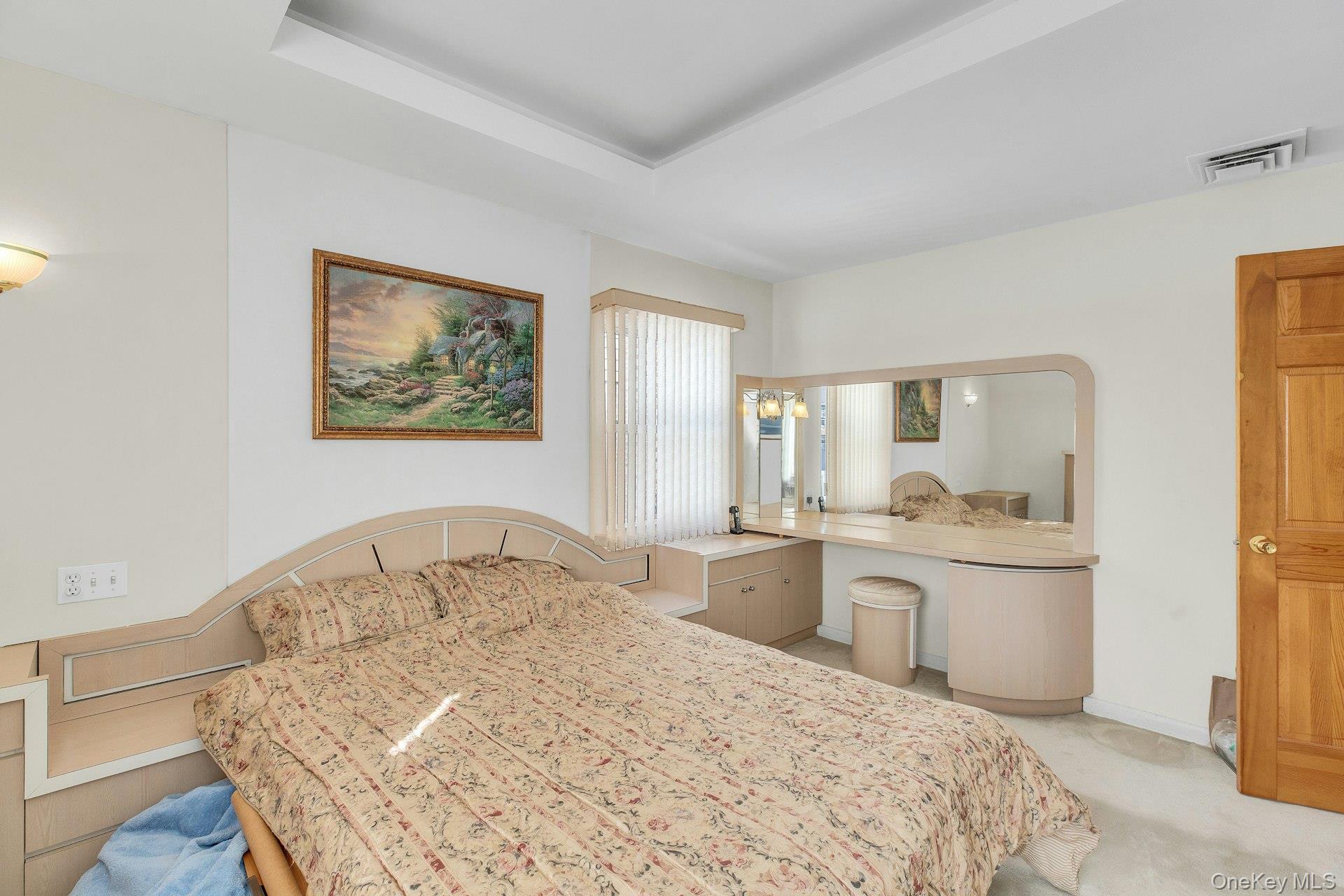 #19 photo, 197 Emory Road, নাসাউ কাউন্টি Mineola , NY 11501