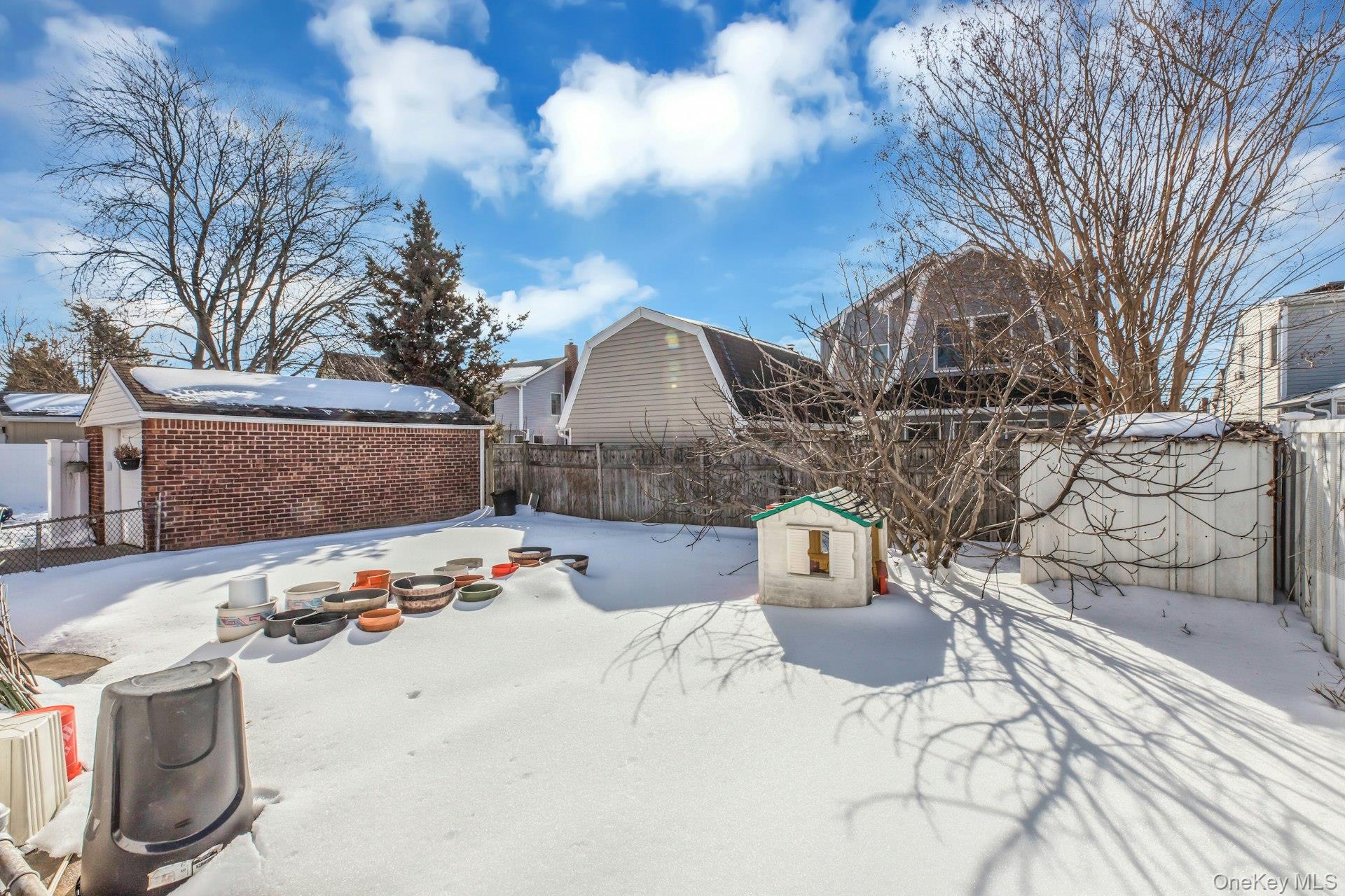 #20 photo, 197 Emory Road, নাসাউ কাউন্টি Mineola , NY 11501