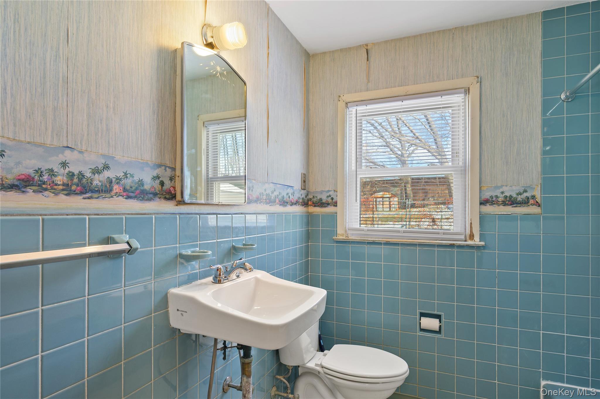 #16 photo, 285 Madison Avenue, Port Chester , NY 10573